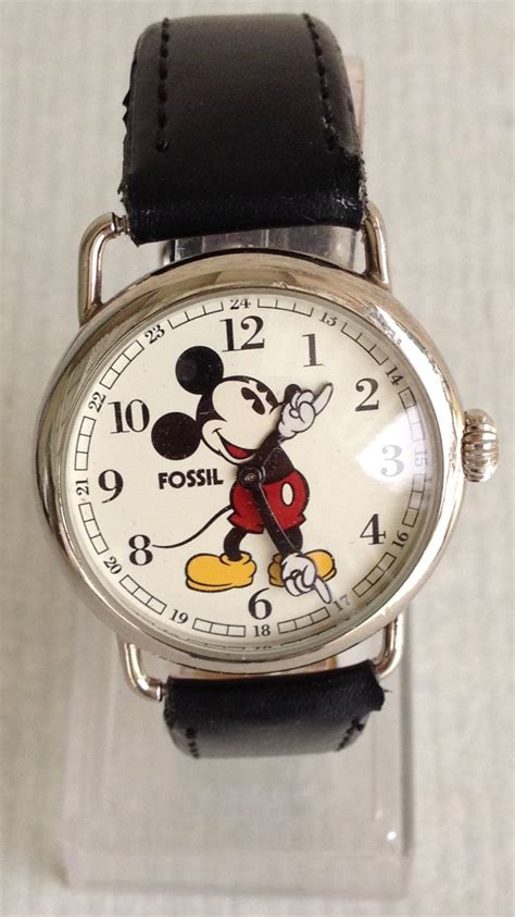 fossil mickey mouse watches.